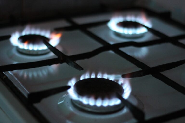 Photo Induction vs gas cooktop