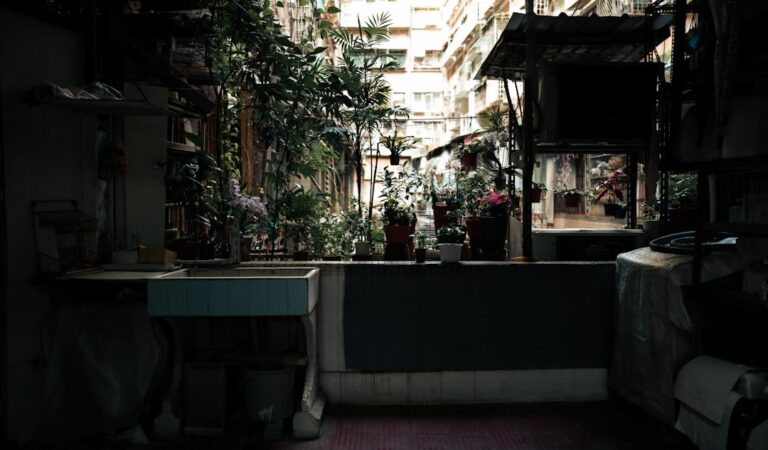 Photo Small Space Living