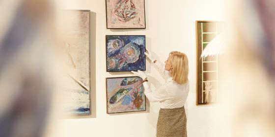 The Role of Art Consultants: Enhancing the Art Experience in West Palm, FL